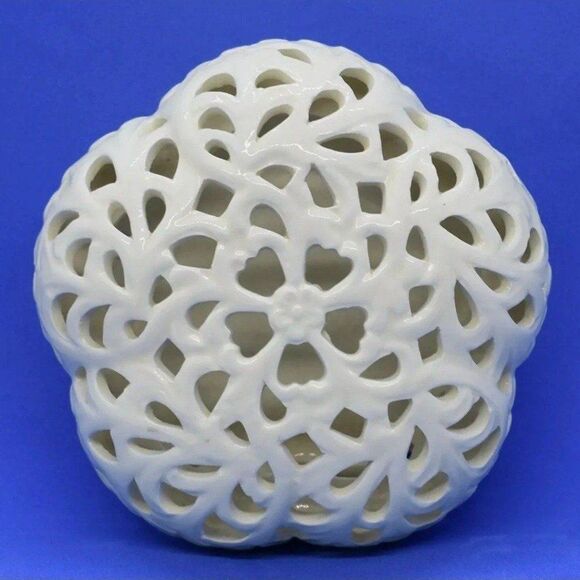 ▪︎Oleg Cassini Trinket Dish - Picture 3 of 8